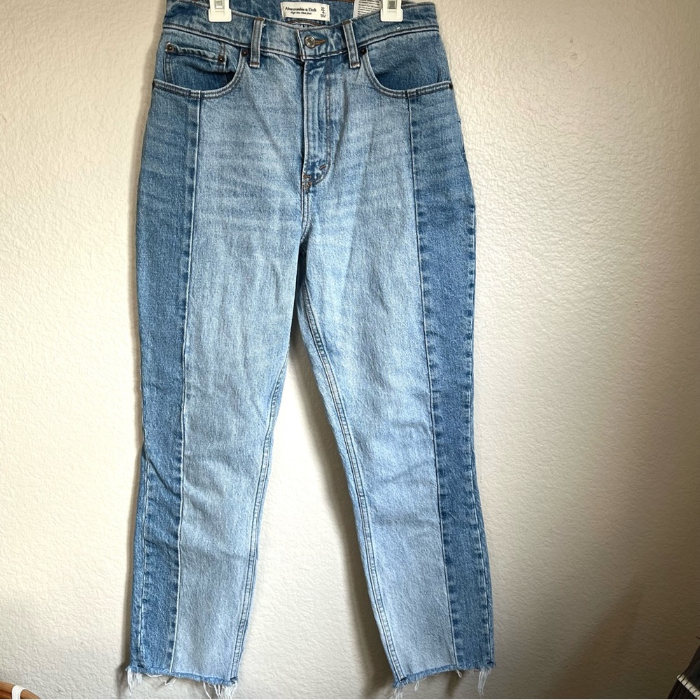 Abercrombie High rise Two Tone Mom Jeans Ankle Length Distressed Hem